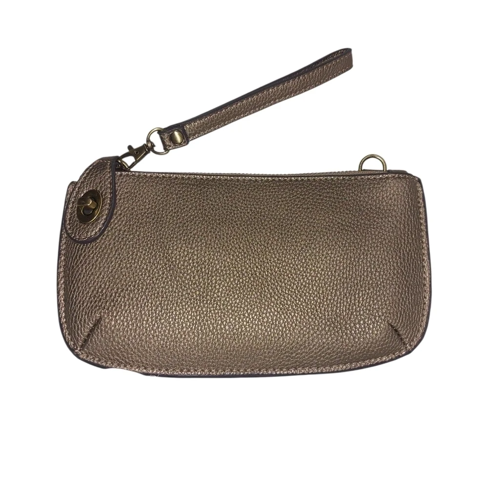 👜 Chic Brown Wristlet Clutch